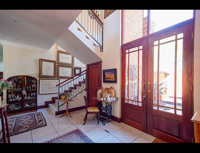 4 BEDROOM HOUSE FOR SALE IN HEIDELBERG KLOOF ESTATE